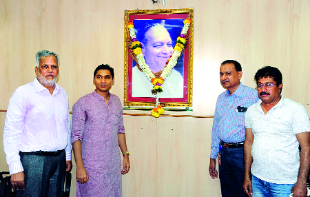 Attempts to design district wise work | जिल्हानिहाय कामांचा आराखडा करण्याचा प्रयत्न