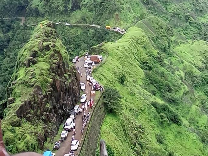 Maharashtra Floods Sindhudurg-Kolhapur road starts | Maharashtra Floods : सिंधुदुर्ग-कोल्हापूर मार्गावरील वाहतूक पूर्ववत Maharashtra Floods Sindhudurg-Kolhapur road starts | Maharashtra Floods : सिंधुदुर्ग-कोल्हापूर मार्गावरील वाहतूक पूर्ववत