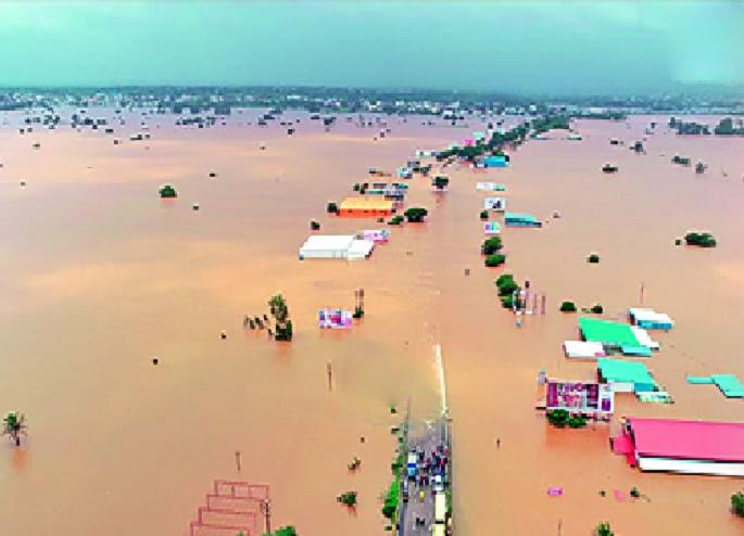 Assistance of 1 Lakh in the first phase for dead animals | मृत जनावरांसाठी पहिल्या टप्प्यात ७० लाखांची मदत- : शासनाकडे साडेतीन कोटींची मागणी Assistance of 1 Lakh in the first phase for dead animals | मृत जनावरांसाठी पहिल्या टप्प्यात ७० लाखांची मदत- : शासनाकडे साडेतीन कोटींची मागणी