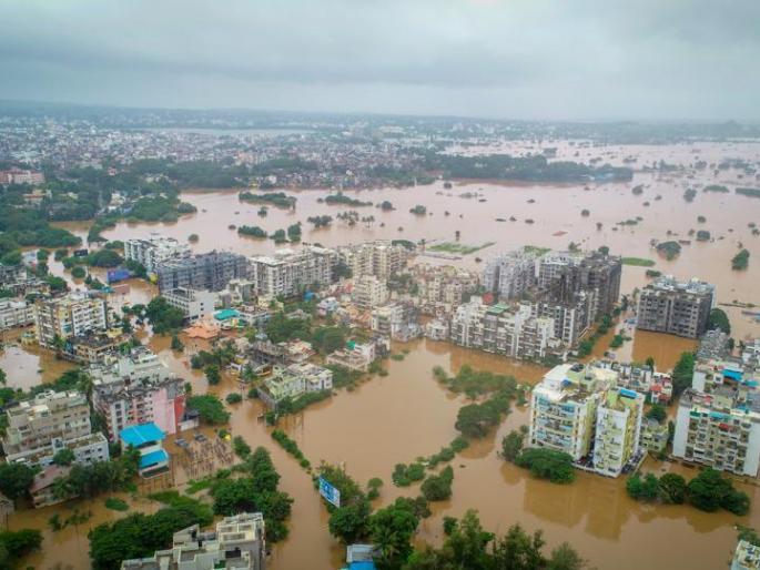 Two cases missing from draft of flood report, split in Wadnere committee over change of report | महापूर अहवालातील मसुद्यातून दोन प्रकरणे गायब, अहवाल बदलण्यावरून वडनेरे समितीत फूट Two cases missing from draft of flood report, split in Wadnere committee over change of report | महापूर अहवालातील मसुद्यातून दोन प्रकरणे गायब, अहवाल बदलण्यावरून वडनेरे समितीत फूट