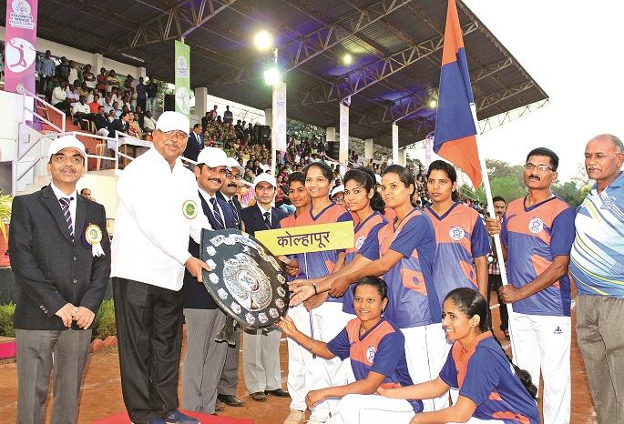 Women's 'Kolhapur', Men's 'Sangli' general title: Territorial Sports Competition | महिलांत ‘कोल्हापूर ’ , पुरुषांत ‘सांगली’ ला सर्वसाधारण विजेतेपद:परिक्षेत्रीय क्रीडा स्पर्धा Women's 'Kolhapur', Men's 'Sangli' general title: Territorial Sports Competition | महिलांत ‘कोल्हापूर ’ , पुरुषांत ‘सांगली’ ला सर्वसाधारण विजेतेपद:परिक्षेत्रीय क्रीडा स्पर्धा