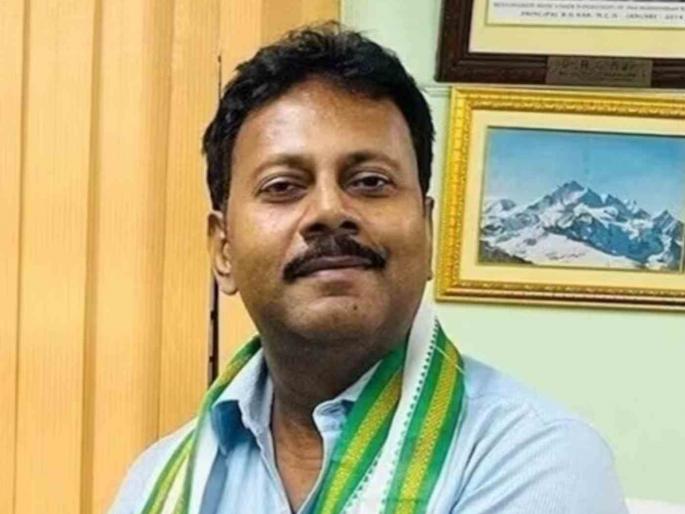 Did Dr. Sandeep Ghosh want to destroy the evidence in the Kolkata case? Order letter found | मोठा खुलासा! कोलकाता प्रकरणातील पुरावे डॉ.संदीप घोष यांना नष्ट करायचे होते? आदेशाची चिठ्ठी सापडली Did Dr. Sandeep Ghosh want to destroy the evidence in the Kolkata case? Order letter found | मोठा खुलासा! कोलकाता प्रकरणातील पुरावे डॉ.संदीप घोष यांना नष्ट करायचे होते? आदेशाची चिठ्ठी सापडली