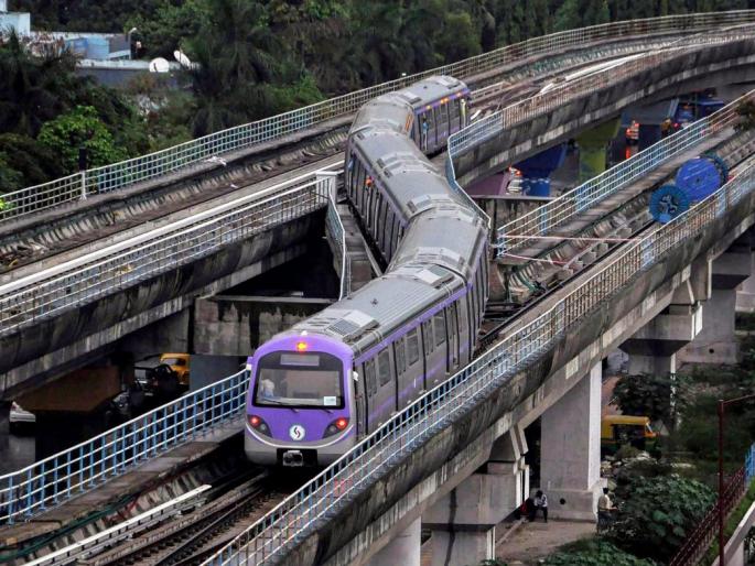Mumbai Metro to take over again | मेट्रो पुन्हा घेणार मुंबईतील झाडांचा बळी Mumbai Metro to take over again | मेट्रो पुन्हा घेणार मुंबईतील झाडांचा बळी