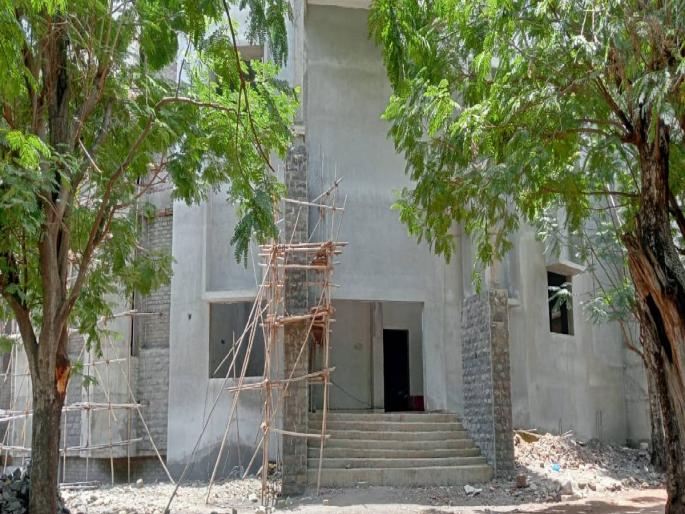 R from Sangli. R. Aban's memorial nears completion Monument in the form of a Ministry building: | सांगलीतील आर. आर. आबांचे स्मारक पुर्णत्वाकडे; मंत्रालय इमारतीच्या स्वरूपात स्मारक   R from Sangli. R. Aban's memorial nears completion Monument in the form of a Ministry building: | सांगलीतील आर. आर. आबांचे स्मारक पुर्णत्वाकडे; मंत्रालय इमारतीच्या स्वरूपात स्मारक