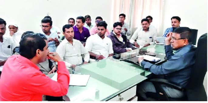 Please give notice on the cleanliness of private space | खासगी जागा स्वच्छतेबाबत नोटिसा द्या : -आयुक्त कलशेट्टी