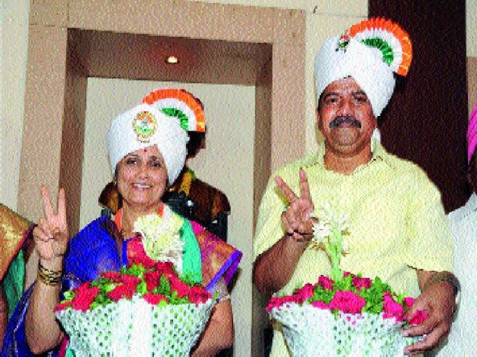 Shobha Bondre of Congress is the Mayor of Kolhapur | कोल्हापूरच्या महापौरपदी काँग्रेसच्या शोभा बोंद्रे Shobha Bondre of Congress is the Mayor of Kolhapur | कोल्हापूरच्या महापौरपदी काँग्रेसच्या शोभा बोंद्रे