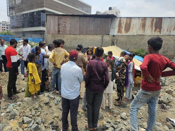 Pit for the road, four girls drowned in it! Katraj Kondhwa road accident, one died on the spot | Pune: खड्डा खाेदला रस्त्यासाठी, त्यात बुडाल्या चार मुली! कोंढव्यातील दुर्घटना, एकीचा जागीच मृत्यू Pit for the road, four girls drowned in it! Katraj Kondhwa road accident, one died on the spot | Pune: खड्डा खाेदला रस्त्यासाठी, त्यात बुडाल्या चार मुली! कोंढव्यातील दुर्घटना, एकीचा जागीच मृत्यू