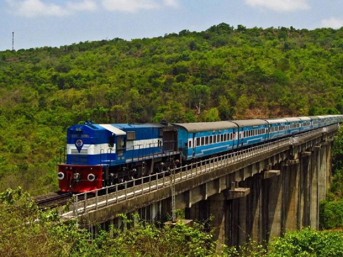 Good news from Konkan Railway, extra coaches; A big relief for those who go to Ganpati | कोकण रेल्वेकडून खुशखबर, जादा कोच; गणपतीला जाणाऱ्यांना मोठा दिलासा Good news from Konkan Railway, extra coaches; A big relief for those who go to Ganpati | कोकण रेल्वेकडून खुशखबर, जादा कोच; गणपतीला जाणाऱ्यांना मोठा दिलासा