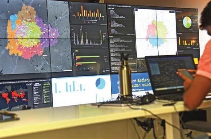 corona cases in kolhapur: beds for one and a half thousand patients by municipal warroom | corona cases in kolhapur : महापालिका वॉररूमतर्फे दीड हजार रुग्णांना बेड corona cases in kolhapur: beds for one and a half thousand patients by municipal warroom | corona cases in kolhapur : महापालिका वॉररूमतर्फे दीड हजार रुग्णांना बेड