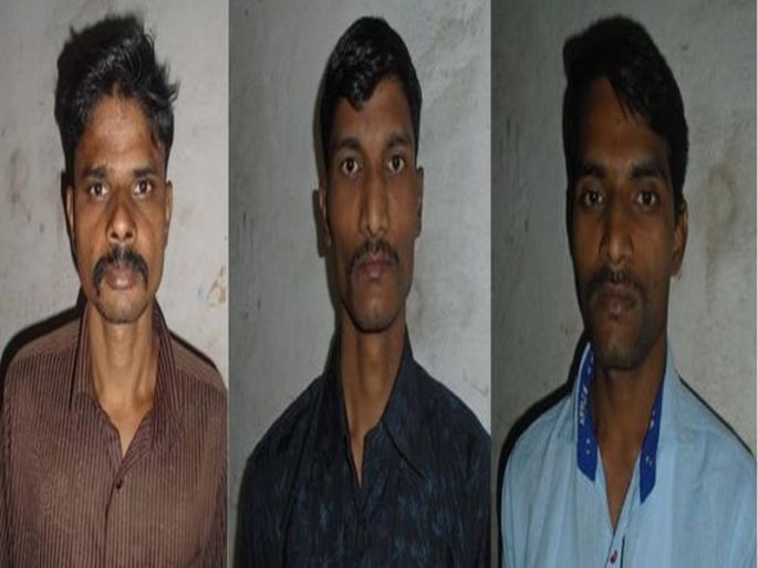 Kopardi rape-murder case; The hanging of the three accused | कोपर्डी बलात्कार व हत्या प्रकरण- तिघाही आरोपींना फाशीची शिक्षा Kopardi rape-murder case; The hanging of the three accused | कोपर्डी बलात्कार व हत्या प्रकरण- तिघाही आरोपींना फाशीची शिक्षा