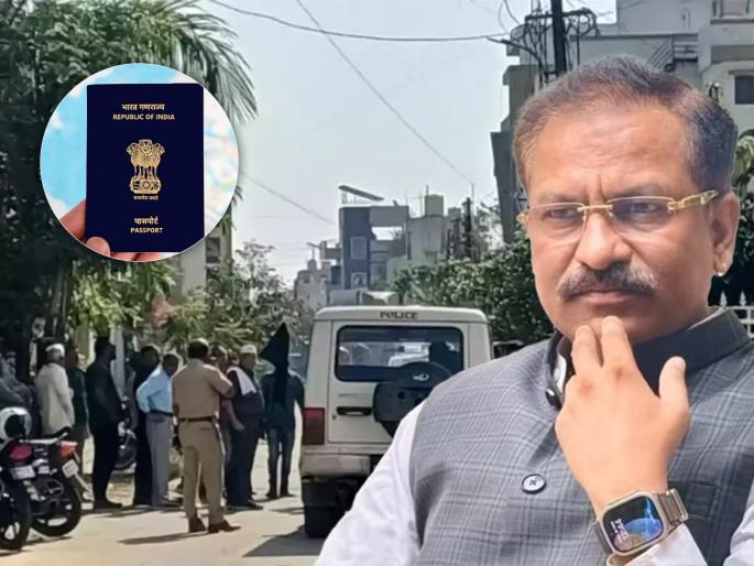 Prashant Koratkar did not flee the country, his wife submitted her passport to Kolhapur police | प्रशांत कोरटकर देशाबाहेर पळाला नाही, पत्नीने कोल्हापूर पोलिसांकडे जमा केला पासपोर्ट  Prashant Koratkar did not flee the country, his wife submitted her passport to Kolhapur police | प्रशांत कोरटकर देशाबाहेर पळाला नाही, पत्नीने कोल्हापूर पोलिसांकडे जमा केला पासपोर्ट