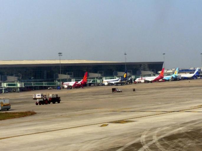 Airlines from six cities including Mumbai, Pune and Nagpur are banned in West Bengal | मुंबई, पुणे, नागपूरसह सहा शहरांतून पश्चिम बंगालमध्ये विमानसेवेस बंदी
