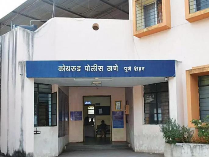 3 accused who beat up a youth in Kothrud remanded in police custody till February 24 | कोथरूडमध्ये तरुणाला मारहाण करणाऱ्या ३ आरोपींना २४ फेब्रुवारीपर्यंत पोलीस कोठडी 3 accused who beat up a youth in Kothrud remanded in police custody till February 24 | कोथरूडमध्ये तरुणाला मारहाण करणाऱ्या ३ आरोपींना २४ फेब्रुवारीपर्यंत पोलीस कोठडी