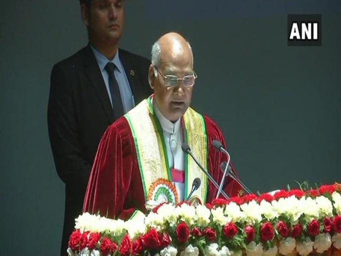 What community are you making? president ask question on kathua rape case | आपण कोणता समाज निर्माण करतोय?; कथुआ बलात्कारावर राष्ट्रपतींची उद्विग्नता What community are you making? president ask question on kathua rape case | आपण कोणता समाज निर्माण करतोय?; कथुआ बलात्कारावर राष्ट्रपतींची उद्विग्नता