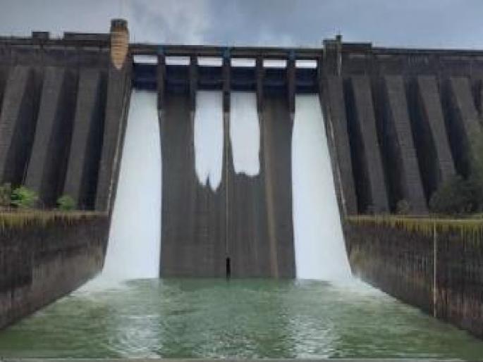 irrigation department begins trial to divert koyna floodwater to mumbai | कोयना अवजल मुंबईकडे वळविण्यासाठी पाटबंधारे विभागाकडून चाचपणी सुरू