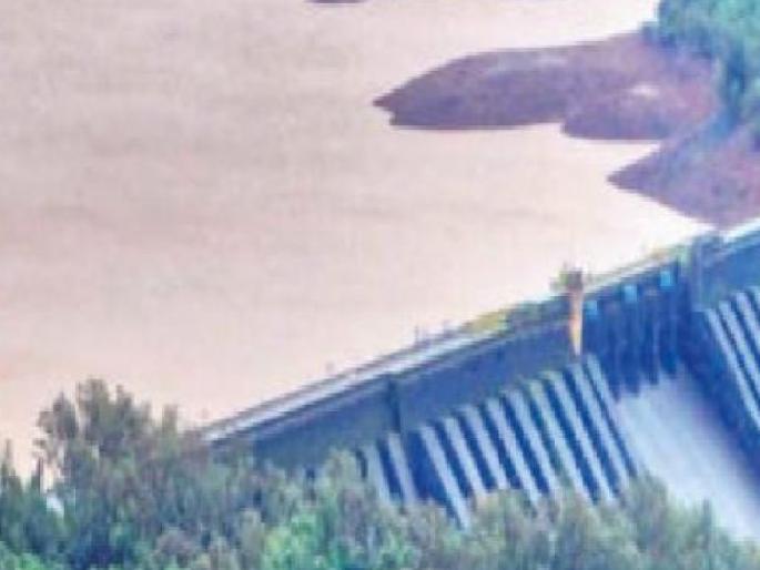 the intensity of rain is less In Satara district; Water inflow into Koyna Dam at 2758 cusecs | सातारा जिल्ह्यात पावसाचा जोर कमी; कोयनेत २७५८ क्युसेक'ने पाण्याची आवक the intensity of rain is less In Satara district; Water inflow into Koyna Dam at 2758 cusecs | सातारा जिल्ह्यात पावसाचा जोर कमी; कोयनेत २७५८ क्युसेक'ने पाण्याची आवक