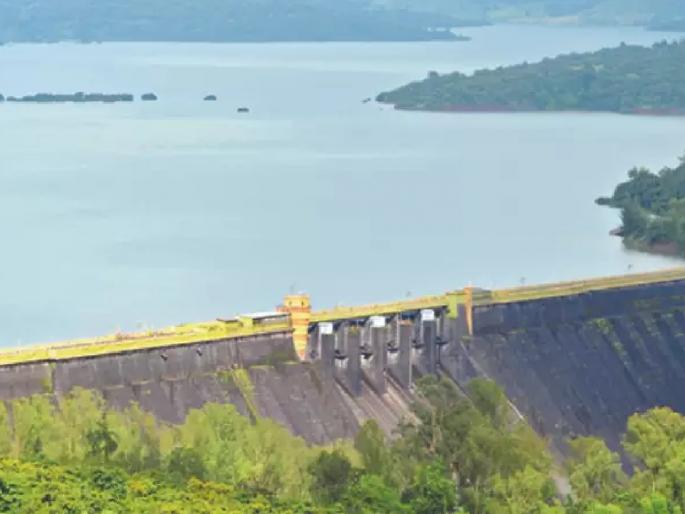 Less rain in Satara district; Inflow of water in Koyna Dam decreased | सातारा जिल्ह्यात पावसाची उघडझाप; कोयना धरणात पाण्याची आवक घटली Less rain in Satara district; Inflow of water in Koyna Dam decreased | सातारा जिल्ह्यात पावसाची उघडझाप; कोयना धरणात पाण्याची आवक घटली