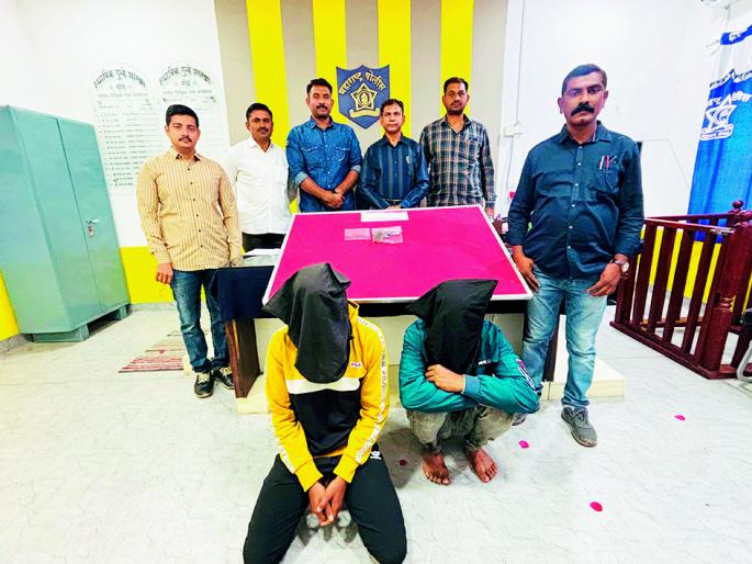 Koyata gang now moves towards pistols; Two arrested by LCB's with village pistol, cartridges | कोयता गँगच्या हाती आता पिस्टल; गावठी पिस्टल, काडतूसह दोघे एलसीबीच्या जाळ्यात