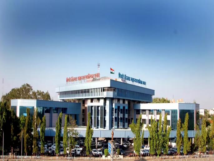 pimpari-chinchwad water bill and property tax dues of Rs 5 crore recovered in Municipal Corporation Lok Adalat: Lok Adalats in all eight regional offices including the civil and criminal courts in Akurdi | महापालिकेच्या लोकअदालतीत ५ कोटींची थकबाकी वसूल