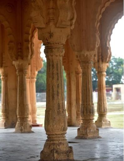 Heritage Kasturchand Park lost due to administration's indifference | प्रशासनाच्या उदासीनतेमुळे हरवला हेरिटेज कस्तुरचंद पार्कचा गौरव Heritage Kasturchand Park lost due to administration's indifference | प्रशासनाच्या उदासीनतेमुळे हरवला हेरिटेज कस्तुरचंद पार्कचा गौरव