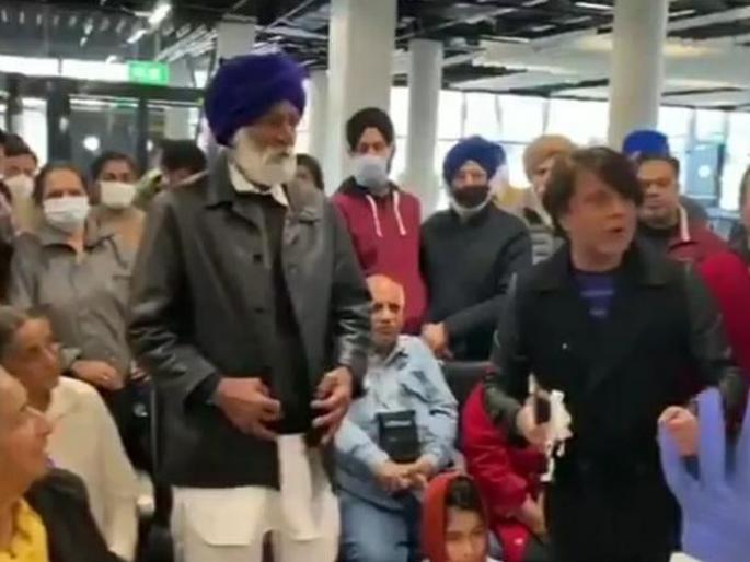coronavirus: 13 Indian citizen trapped in Holland finally returned safely | coronavirus: हॉलंडला अडकलेले ११३ भारतीय सुखरुप भारतात, मायदेशी उतरताच कुटुंबीय भावुक coronavirus: 13 Indian citizen trapped in Holland finally returned safely | coronavirus: हॉलंडला अडकलेले ११३ भारतीय सुखरुप भारतात, मायदेशी उतरताच कुटुंबीय भावुक