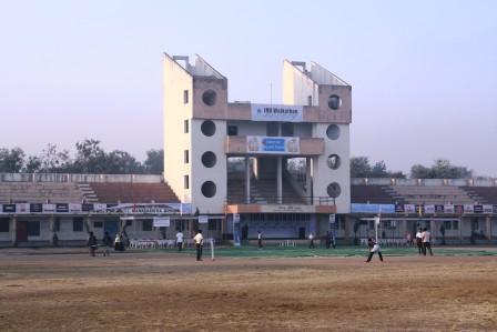 Discussion on issues: There has not been any upgraded sports complex | मुद्दे पे चर्चा: अत्याधुनिक सुविधायुक्त क्रीडा संकुल झालेच नाही Discussion on issues: There has not been any upgraded sports complex | मुद्दे पे चर्चा: अत्याधुनिक सुविधायुक्त क्रीडा संकुल झालेच नाही