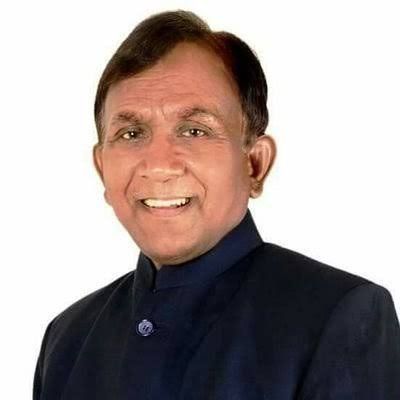 Leaders and office bearers are getting taps | नेते व पदाधिकाऱ्यांचे फोन होताहेत टॅप Leaders and office bearers are getting taps | नेते व पदाधिकाऱ्यांचे फोन होताहेत टॅप