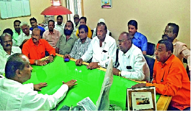 Shivaji will not let the inauguration ministers of the bridge - ministers of action committee | शिवाजी पुलाचे उद्घाटन मंत्र्यांना करू देणार नाही - : कृती समिती Shivaji will not let the inauguration ministers of the bridge - ministers of action committee | शिवाजी पुलाचे उद्घाटन मंत्र्यांना करू देणार नाही - : कृती समिती