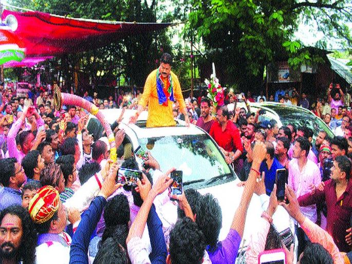 MNS pramod patil win in kalyan rural | कल्याण ग्रामीणमध्ये इंजीन धावले सुसाट MNS pramod patil win in kalyan rural | कल्याण ग्रामीणमध्ये इंजीन धावले सुसाट
