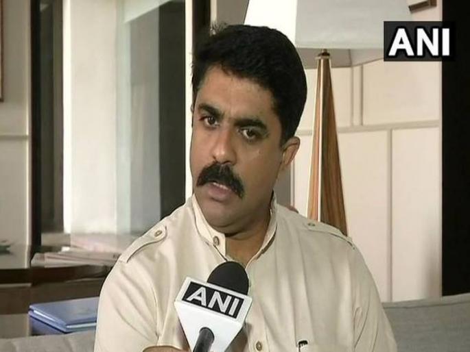 Goa Forward president Vijay Sardesai has criticized the government mac | सरकार मुके आणि बहिरेच नाही तर नाकर्ते असल्याचेही आता सिद्ध झाले- विजय सरदेसाई Goa Forward president Vijay Sardesai has criticized the government mac | सरकार मुके आणि बहिरेच नाही तर नाकर्ते असल्याचेही आता सिद्ध झाले- विजय सरदेसाई