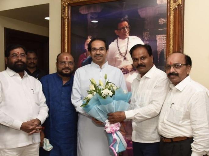 Vidhan Parishad Election: If Uddhav Thackeray says i will vote for Eknath Khadse; Statement of Independent MLA Chandrakant Patil | Vidhan Parishad Election: उद्धव ठाकरेंनी सांगितले तर एकनाथ खडसेंना मतदान करेन; अपक्ष आमदाराचं विधान Vidhan Parishad Election: If Uddhav Thackeray says i will vote for Eknath Khadse; Statement of Independent MLA Chandrakant Patil | Vidhan Parishad Election: उद्धव ठाकरेंनी सांगितले तर एकनाथ खडसेंना मतदान करेन; अपक्ष आमदाराचं विधान