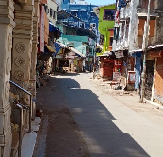 The number of corona patients in Vesava was 34 | वेसाव्यात कोरोना रुग्णांची संख्या झाली ३४ 