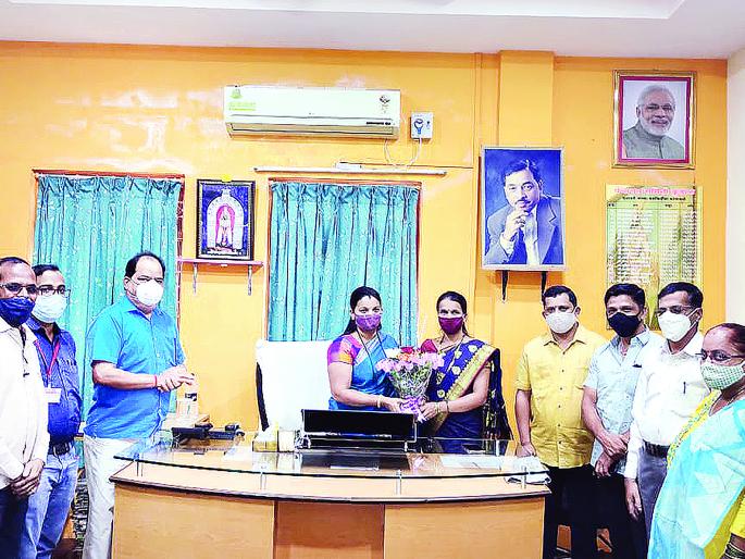 Zilla Parishad President reviews Jaljivan Mission Plan | जिल्हा परिषद अध्यक्षांनी घेतला जलजीवन मिशन योजनेचा आढावा Zilla Parishad President reviews Jaljivan Mission Plan | जिल्हा परिषद अध्यक्षांनी घेतला जलजीवन मिशन योजनेचा आढावा