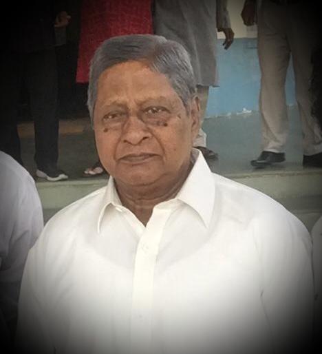 Former President of Natya Parishad Manohar Kuigade passes away | नाट्य परिषदेचे माजी अध्यक्ष मनोहर कुईगडे यांचे निधन