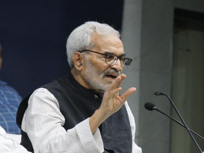 Peoples anger against the Centre Lok Sabha will be hung one handed power is impossible Dr. Kumar Saptarshi claim | लोकांचा केंद्राच्या विरोधात राग; लोकसभा त्रिशंकू होणार, एकहाती सत्ता अशक्य-डॉ. कुमार सप्तर्षींचा दावा Peoples anger against the Centre Lok Sabha will be hung one handed power is impossible Dr. Kumar Saptarshi claim | लोकांचा केंद्राच्या विरोधात राग; लोकसभा त्रिशंकू होणार, एकहाती सत्ता अशक्य-डॉ. कुमार सप्तर्षींचा दावा