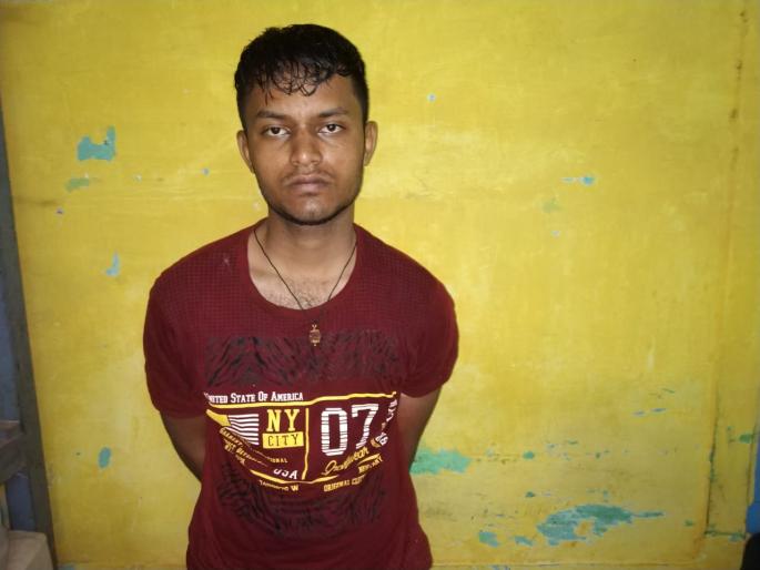 Birthday pieces taken from mobile while playing game | गेम खेळताना मोबाईल काढून घेतला म्हणून जन्मदात्याचे केले तुकडे Birthday pieces taken from mobile while playing game | गेम खेळताना मोबाईल काढून घेतला म्हणून जन्मदात्याचे केले तुकडे