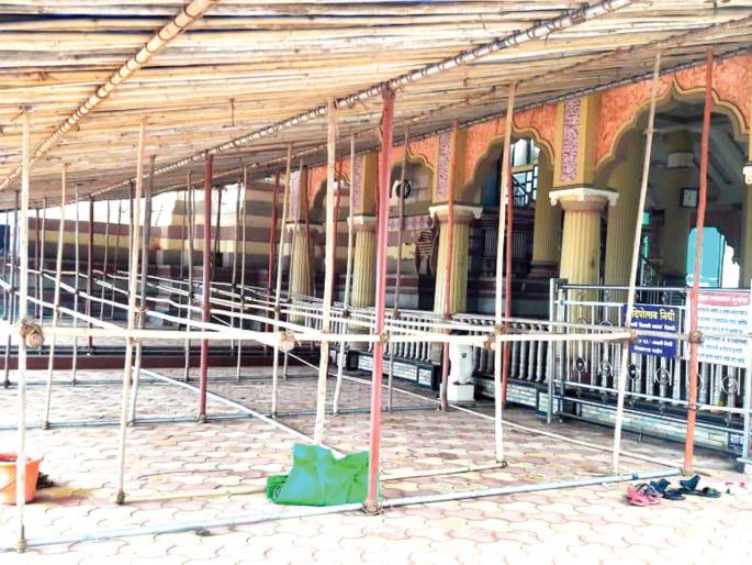 No bathing of devotees, no bathing of devotees, no conclusion of Kunkeshwar Yatra | ना देवस्वाऱ्यांचे, ना भाविकांचे स्नान, कुणकेश्वर यात्रोत्सवाची सांगता