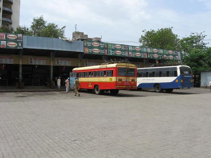 kurla depot for the scoundrels who is responsible if something happens | गर्दुल्ल्यांचा डेपो! काही झाले तर त्याला जबाबदार कोण? kurla depot for the scoundrels who is responsible if something happens | गर्दुल्ल्यांचा डेपो! काही झाले तर त्याला जबाबदार कोण?