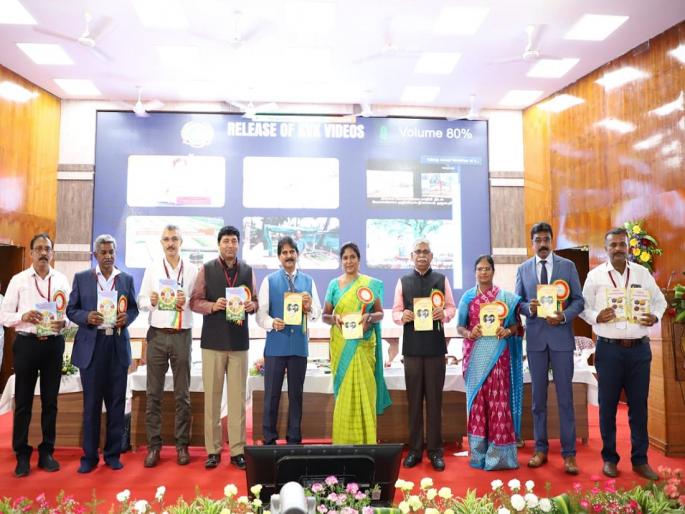 Agriculture useful material published by Krishi Vigyan Kendra, Madanapuram | कृषी विज्ञान केंद्र, मदनापुरमचे शेती उपयोगी साहित्य प्रकाशित Agriculture useful material published by Krishi Vigyan Kendra, Madanapuram | कृषी विज्ञान केंद्र, मदनापुरमचे शेती उपयोगी साहित्य प्रकाशित