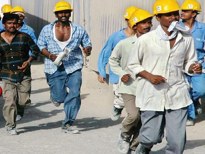 Extremely poor wages from regular employment | नियमित रोजगारांतून अत्यंत तुटपुंजे वेतन; भारत पिछाडीवर Extremely poor wages from regular employment | नियमित रोजगारांतून अत्यंत तुटपुंजे वेतन; भारत पिछाडीवर