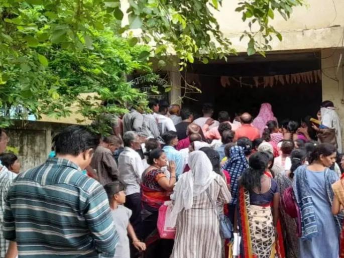 ladki bahin get 5 installments maids still waiting When will the women workers that worked for their beloved ladki bahin yojana get the money? | Ladki Bahin Yojana : बहिणींना ५ हप्ते, सेविका अजूनही प्रतीक्षेत; लाडक्या बहिणींसाठी राबलेल्या हातांना पैसे कधी मिळणार? ladki bahin get 5 installments maids still waiting When will the women workers that worked for their beloved ladki bahin yojana get the money? | Ladki Bahin Yojana : बहिणींना ५ हप्ते, सेविका अजूनही प्रतीक्षेत; लाडक्या बहिणींसाठी राबलेल्या हातांना पैसे कधी मिळणार?