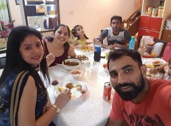 Mohammed Shami is a characterless man; Haseen Jahan's serious charge | मोहम्मद शमी हा चारित्र्यहीन माणूस; हसीन जहाँचा गंभीर आरोप