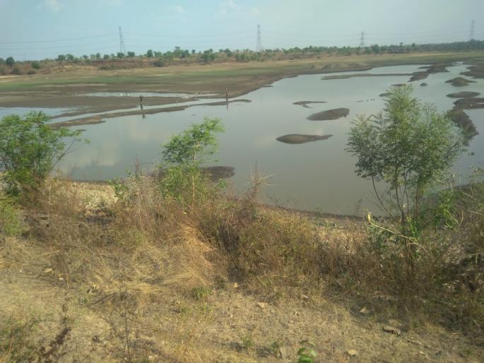 The old man was thrown into the lake with his hands tied, the body was identified after a week | हात बांधून फेकले वृद्धाला तळ्यात, आठवड्यानंतर मृतदेहाची ओळख पटली The old man was thrown into the lake with his hands tied, the body was identified after a week | हात बांधून फेकले वृद्धाला तळ्यात, आठवड्यानंतर मृतदेहाची ओळख पटली