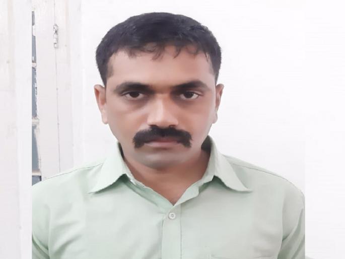 Police arrest Digvijay Mardanes of Laxmipuri in bribery case | लाचप्रकरणी लक्ष्मीपुरी पोलीस ठाण्यातील कॉन्स्टेबल अटकेत, दहा हजार रुपयाच्या लाचेची मागणी Police arrest Digvijay Mardanes of Laxmipuri in bribery case | लाचप्रकरणी लक्ष्मीपुरी पोलीस ठाण्यातील कॉन्स्टेबल अटकेत, दहा हजार रुपयाच्या लाचेची मागणी
