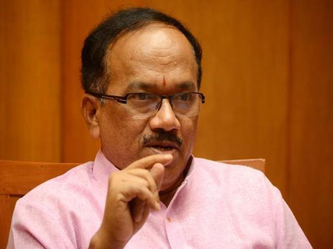 Goa Former Chief Minister lakshmikant parsekar In trouble | गोवा : खनिज लीज नूतनीकरणप्रश्नी माजी मुख्यमंत्र्यांची कसोटी Goa Former Chief Minister lakshmikant parsekar In trouble | गोवा : खनिज लीज नूतनीकरणप्रश्नी माजी मुख्यमंत्र्यांची कसोटी