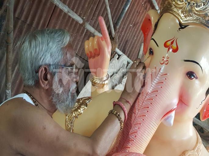 Navasala Pawanara Bappa: The story of the King of Lalbagh | नवसाला पावणारा बाप्पा : लालबागच्या राजाची गोष्ट Navasala Pawanara Bappa: The story of the King of Lalbagh | नवसाला पावणारा बाप्पा : लालबागच्या राजाची गोष्ट