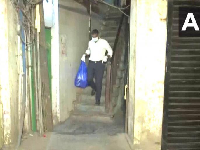 mumbai shocked daughter killed her mother the body parts were hidden for two and a half months | मुंबई हादरली: पोटची मुलगी झाली वैरीण; आईची हत्या करून अडीच महिने मृतदेहाचे तुकडे लपवले mumbai shocked daughter killed her mother the body parts were hidden for two and a half months | मुंबई हादरली: पोटची मुलगी झाली वैरीण; आईची हत्या करून अडीच महिने मृतदेहाचे तुकडे लपवले