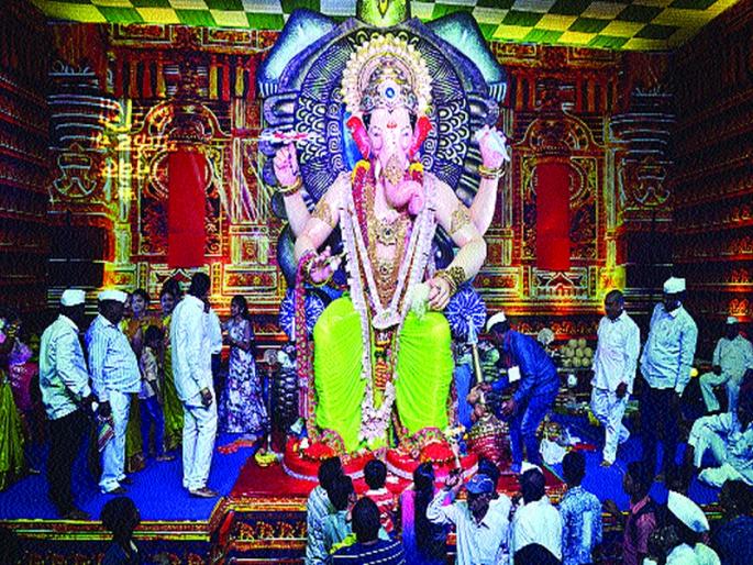 'Lalbaugcha Raja' board insubordination was closed | ‘लालबागचा राजा’ मंडळाच्या मुजोरीला बसला चाप 'Lalbaugcha Raja' board insubordination was closed | ‘लालबागचा राजा’ मंडळाच्या मुजोरीला बसला चाप