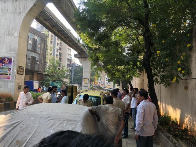 Suicide by having a message of life becomes boring | आयुष्य कंटाळवाणं झाल्याचा मेसेज करुन आत्महत्या Suicide by having a message of life becomes boring | आयुष्य कंटाळवाणं झाल्याचा मेसेज करुन आत्महत्या