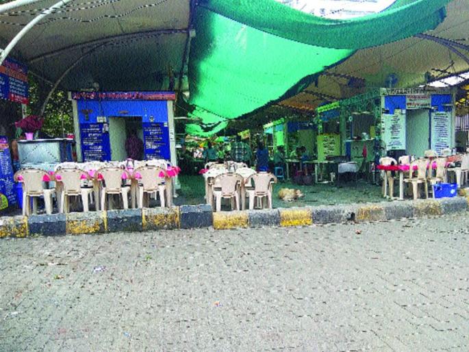 Abuse of public space in the CBD against Qaeda | सीबीडीत किआॅक्ससमोरील सार्वजनिक जागेचा गैरवापर Abuse of public space in the CBD against Qaeda | सीबीडीत किआॅक्ससमोरील सार्वजनिक जागेचा गैरवापर